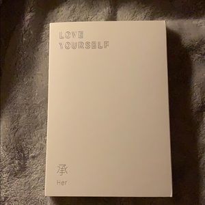 BTS Love Yourself Her “E” version